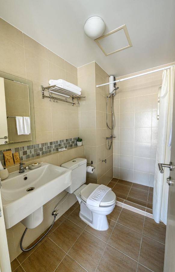 First Choice Suites Sha Plus Extra HHQ Exterior foto